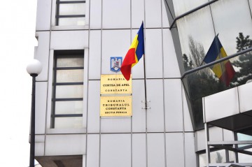 Fostul şef al Poliţiei Transporturi Feroviare Cernavodă, condamnat pentru luare de mită